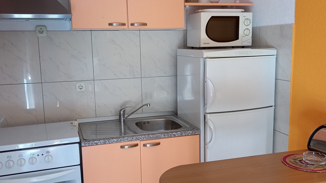 Photo of Kitchen in Petrcane