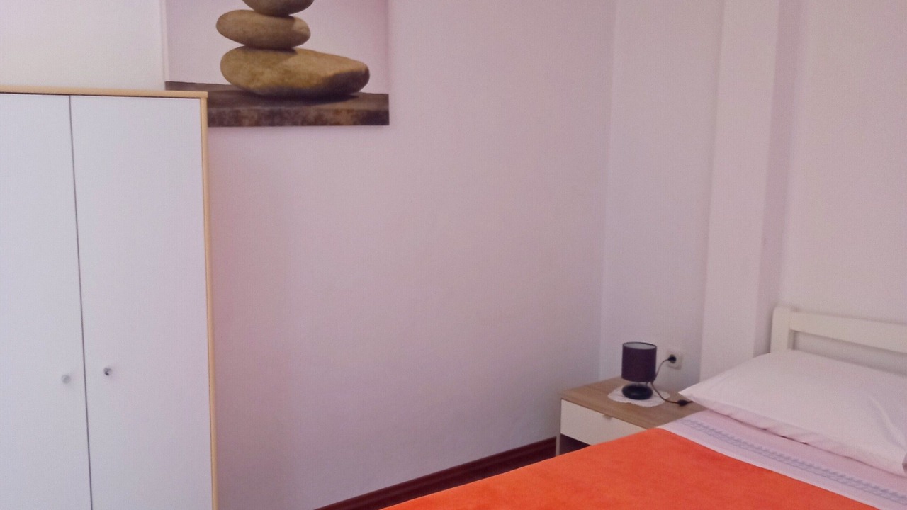 Photo of Bedroom in Petrcane