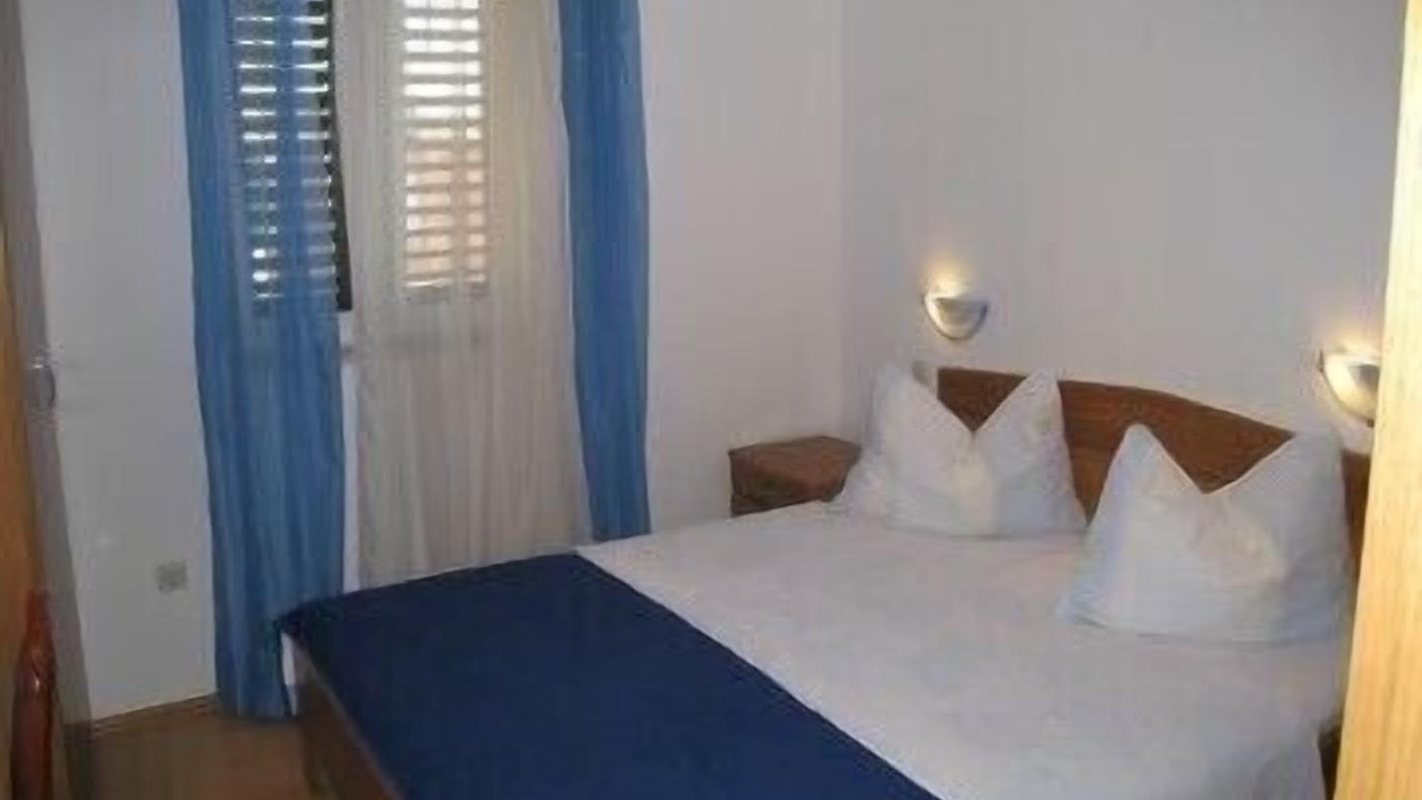 Photo of Bedroom in Vis