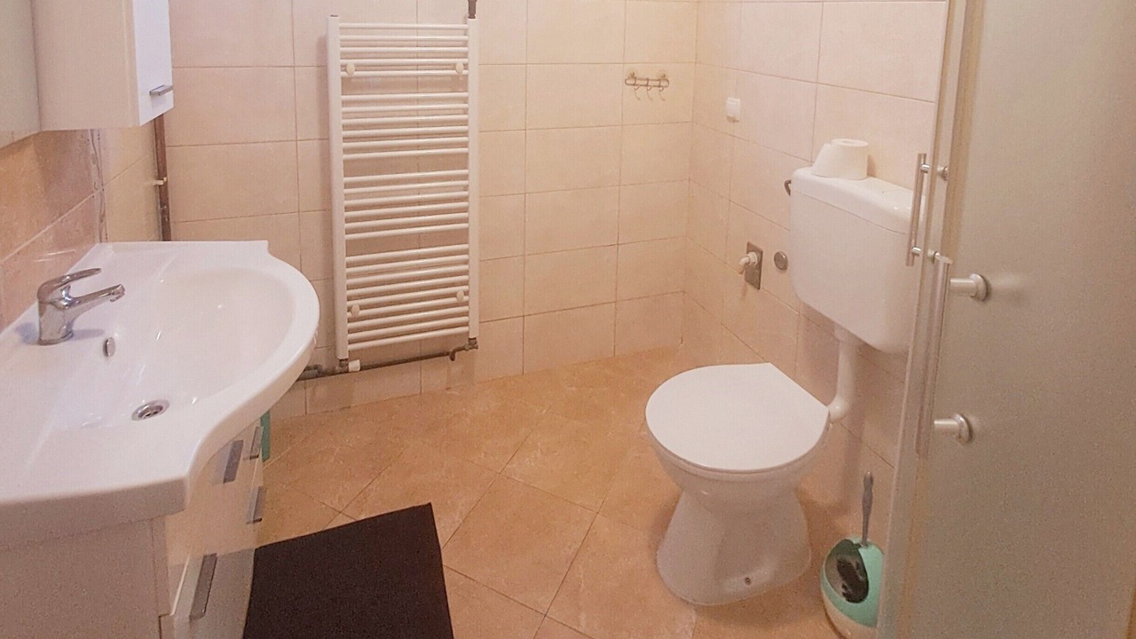 Photo of Bathroom in Palit