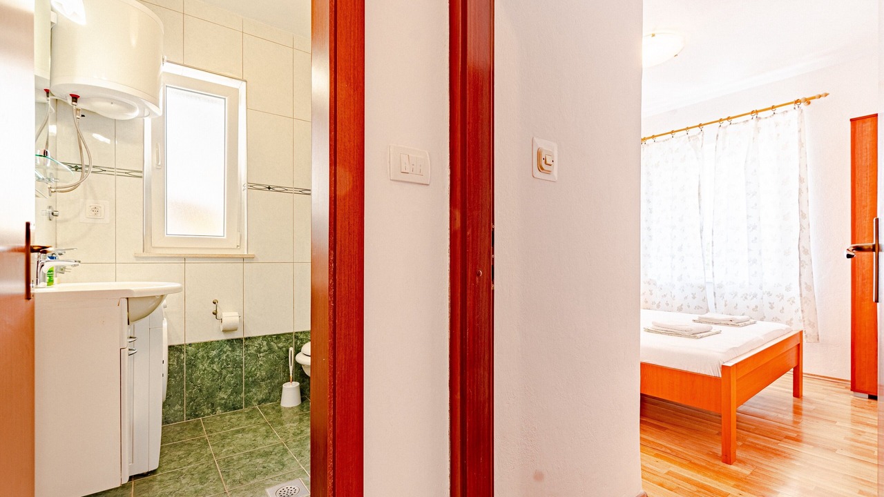 Photo of Bathroom in Cove Tri Zala (Zrnovo)