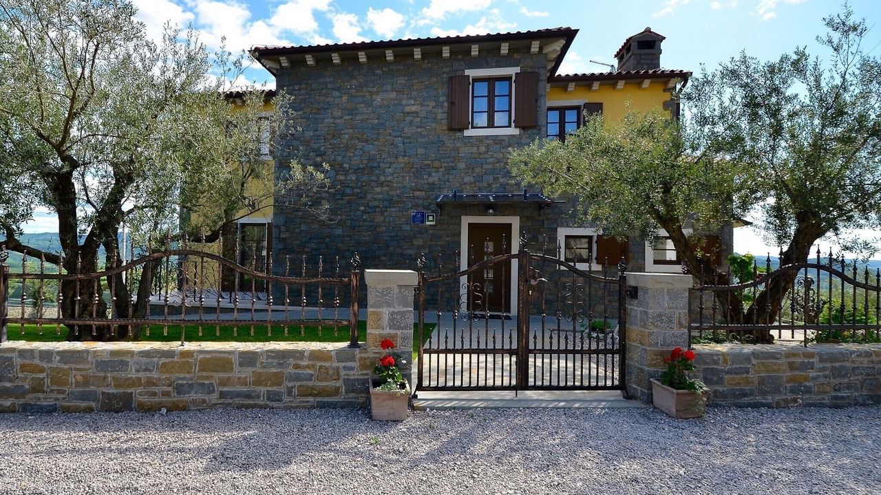Photo of Outdoor in Sculci
