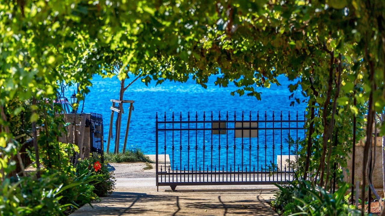 Photo of Outdoor in Lun