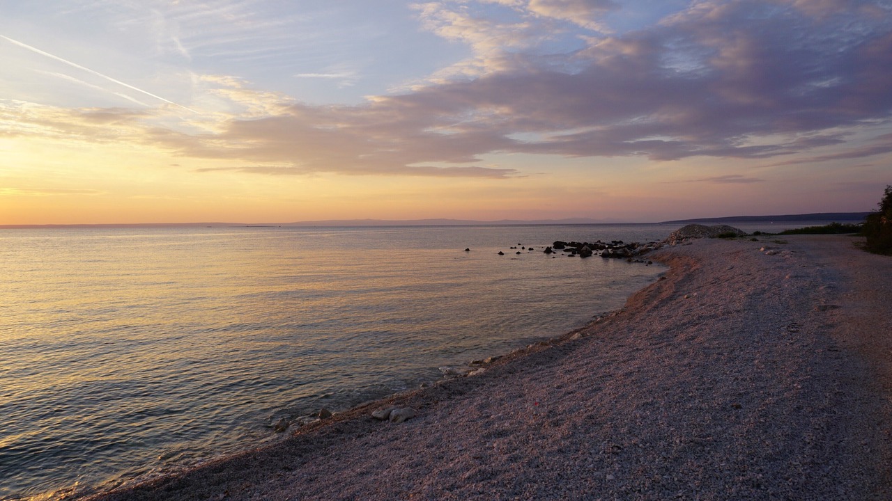 Photo of Others in Lun