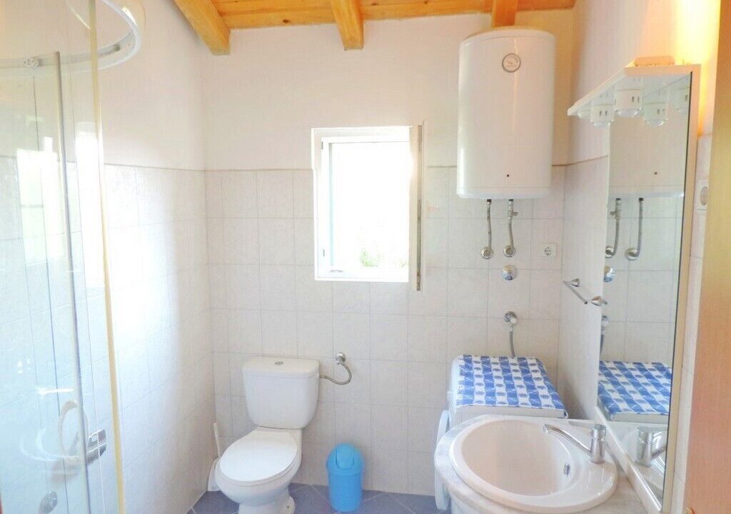 Photo of Bathroom in Milna