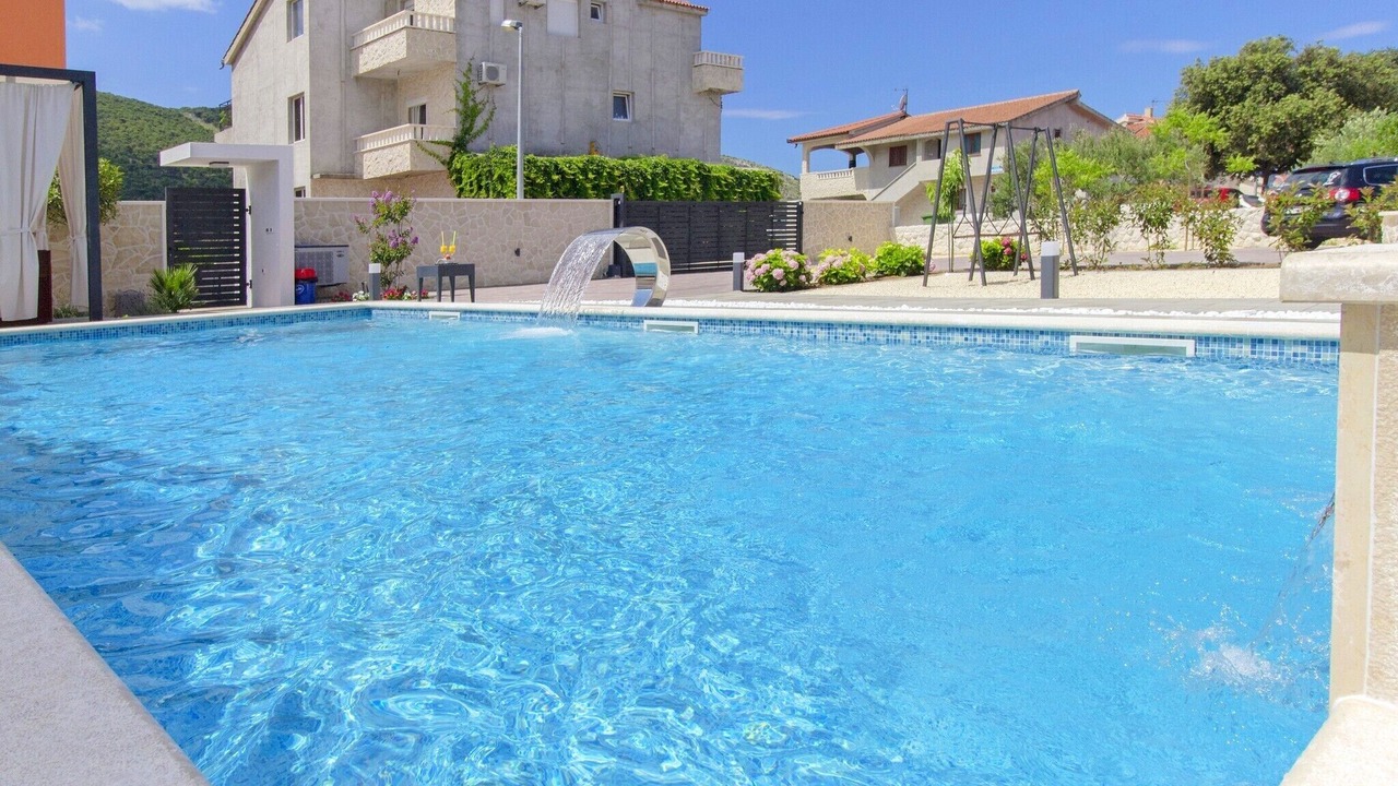 Photo of Outdoor in Grebastica