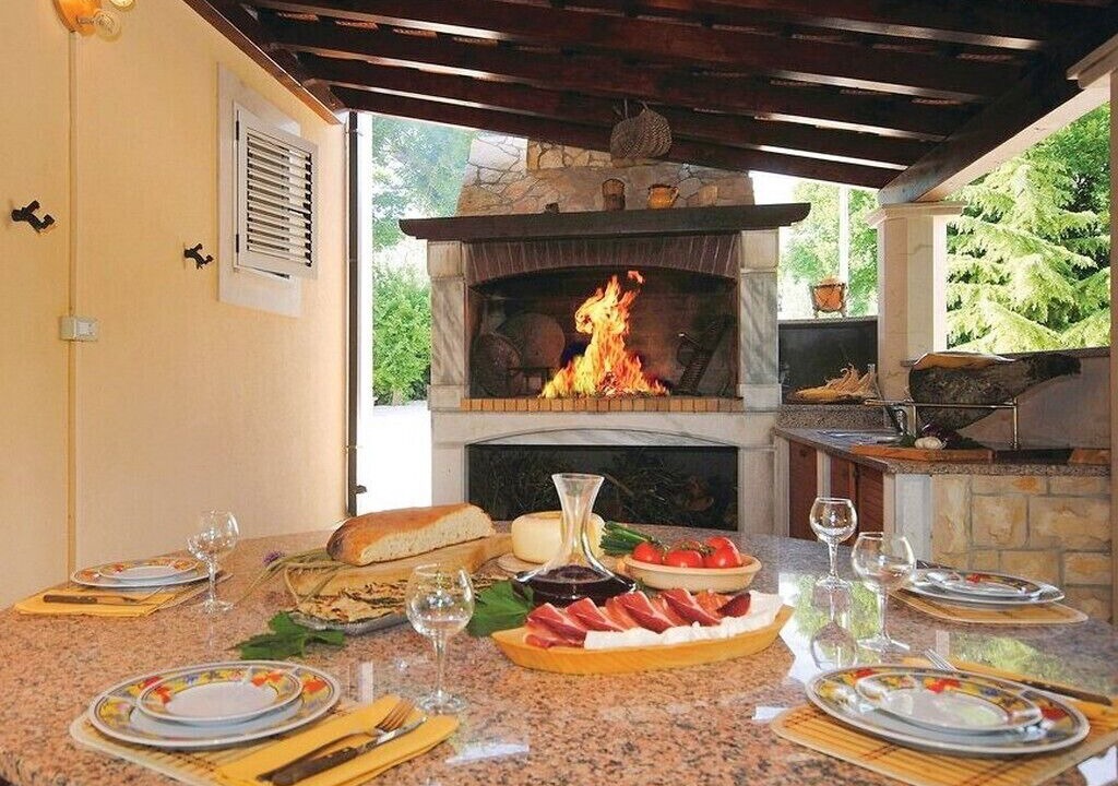 Photo of Outdoor in Rudine