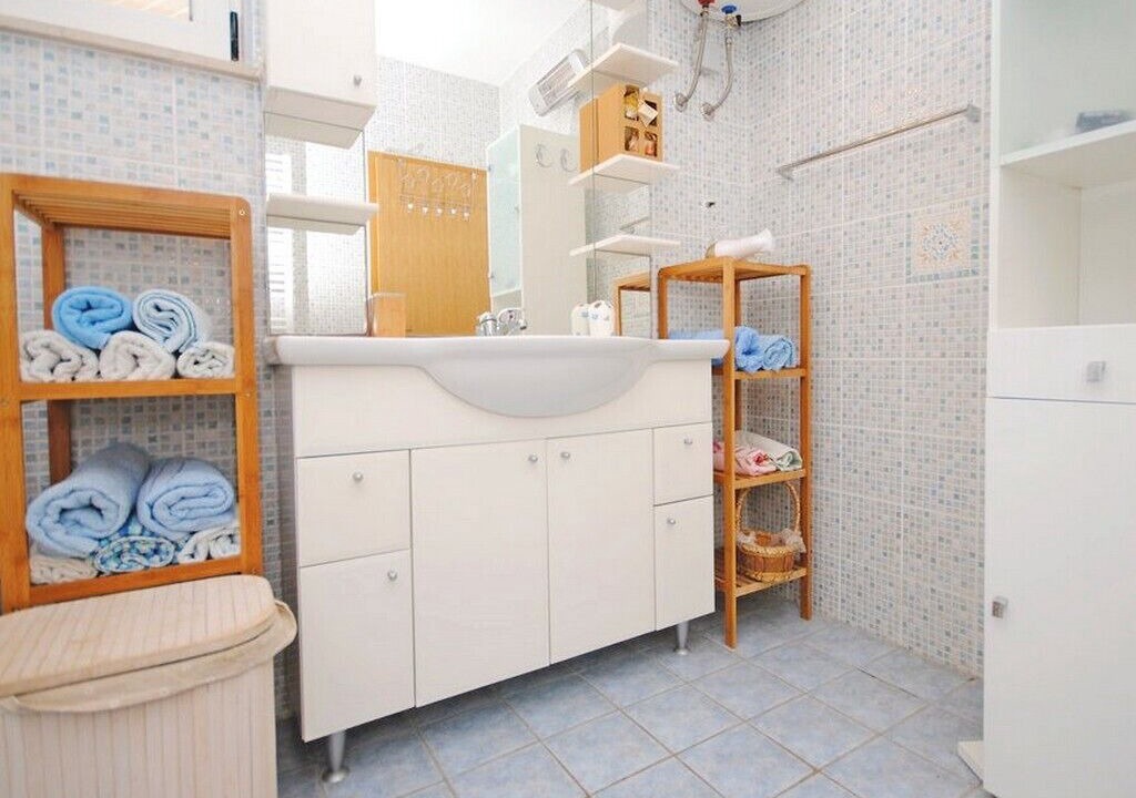 Photo of Bathroom in Rudine