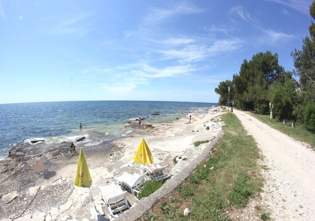 Photo of Others in Lovrecica