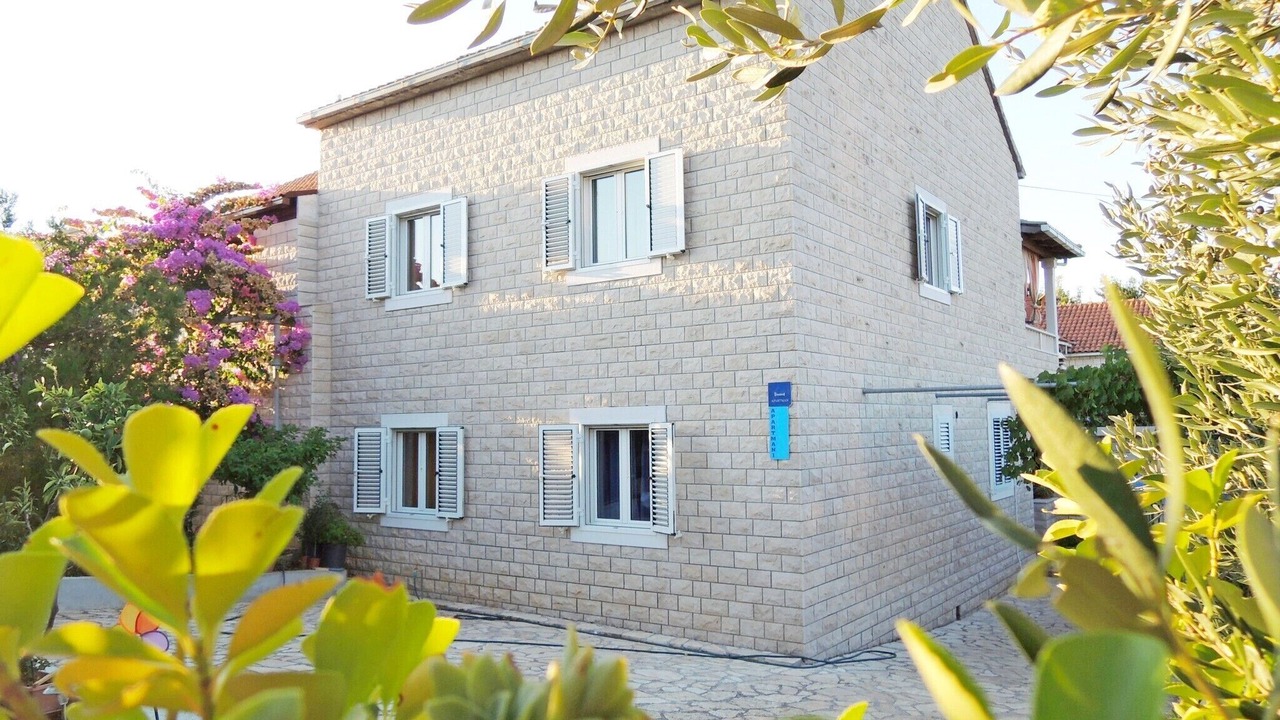 Photo of Outdoor in Mirce