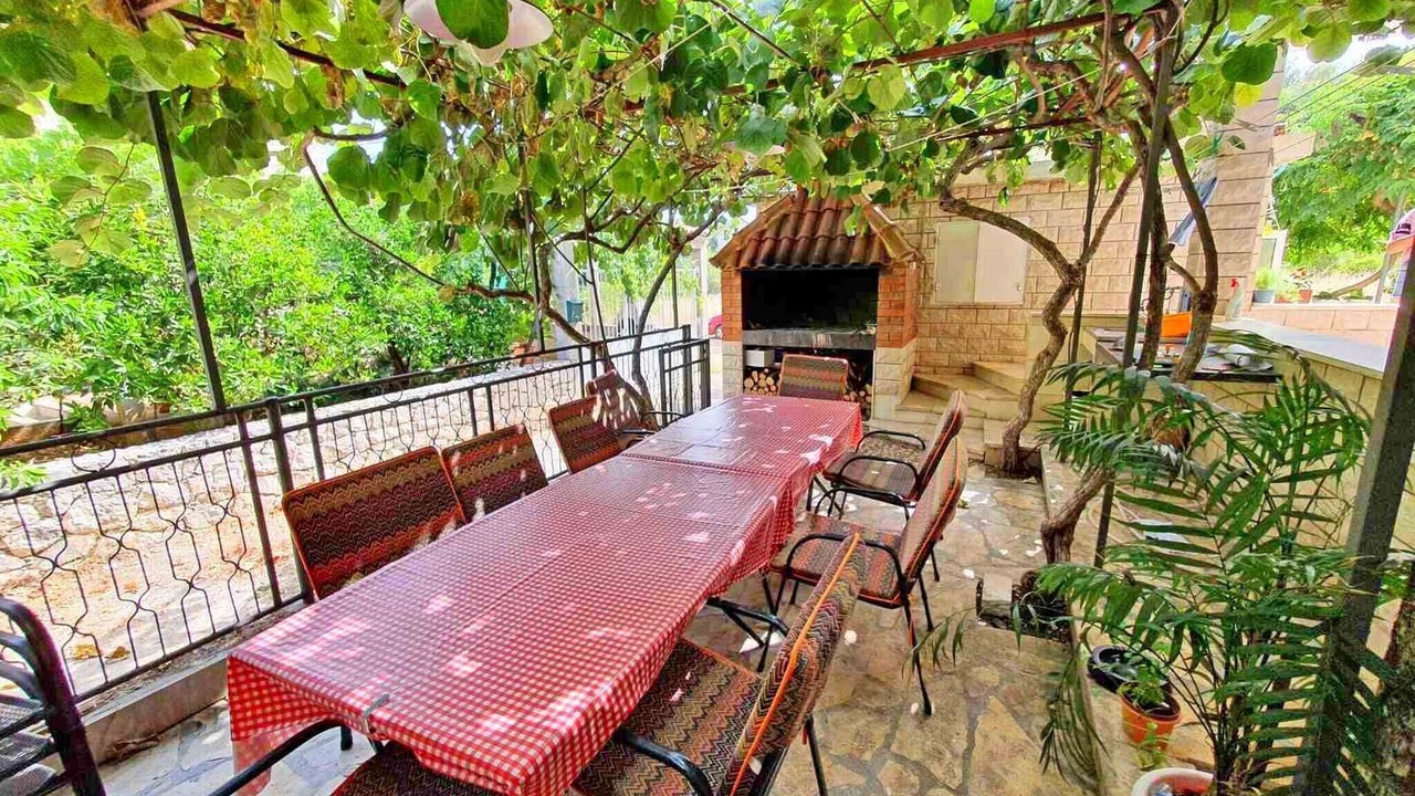 Photo of Outdoor in Mirce