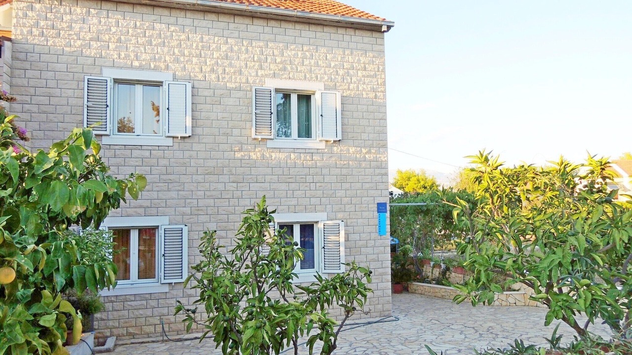 Photo of Outdoor in Mirce