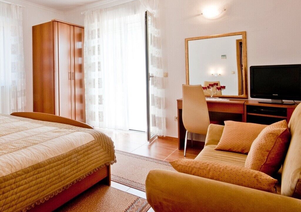 Photo of Bedroom in Sumartin
