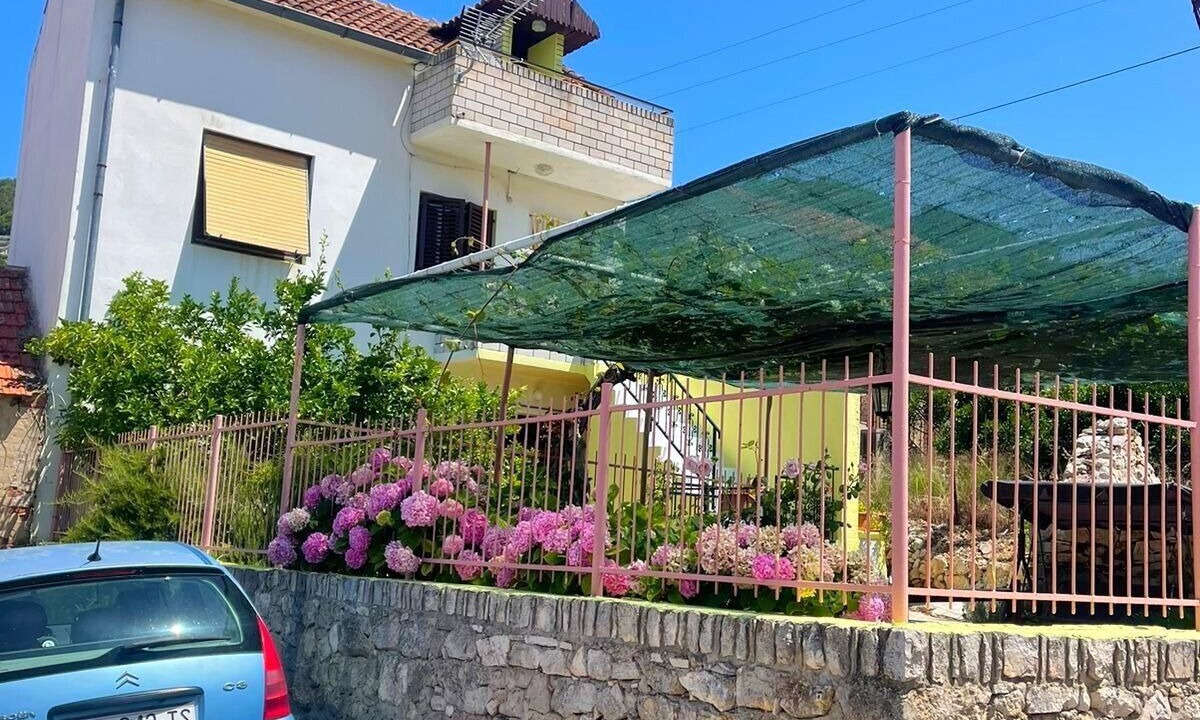 Photo of Outdoor in Vis
