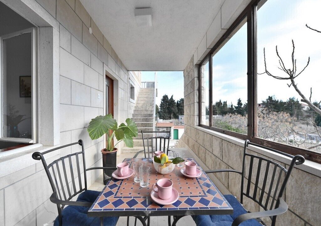 Photo of Outdoor in Sumartin
