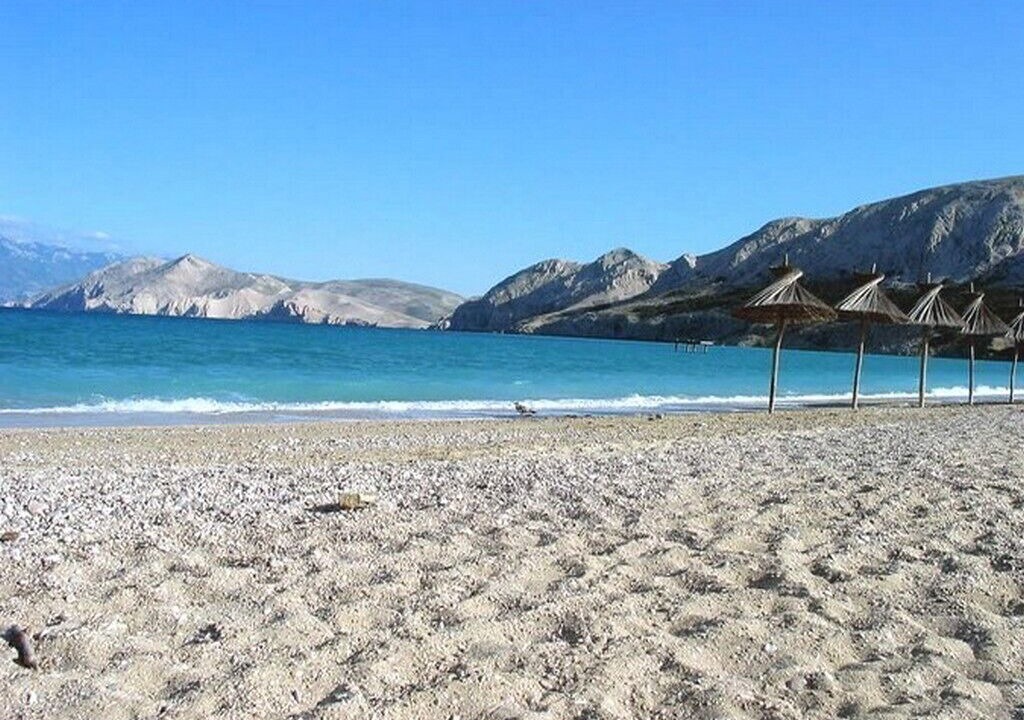 Photo of Others in Baska