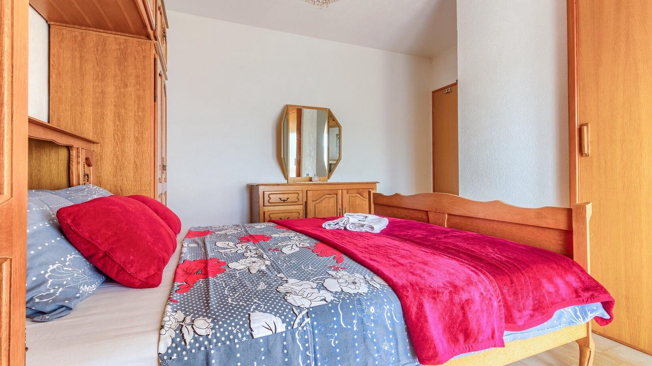 Photo of Bedroom in Sumartin