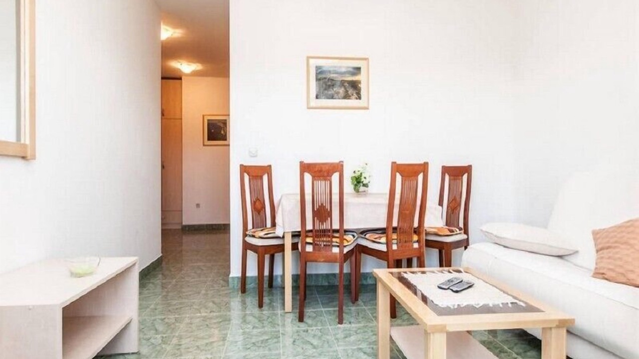Photo of Livingroom in Molat