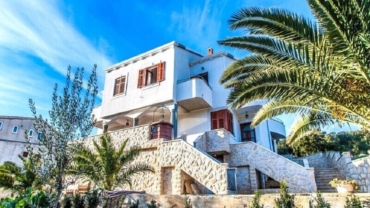 Photo of Outdoor in Molat