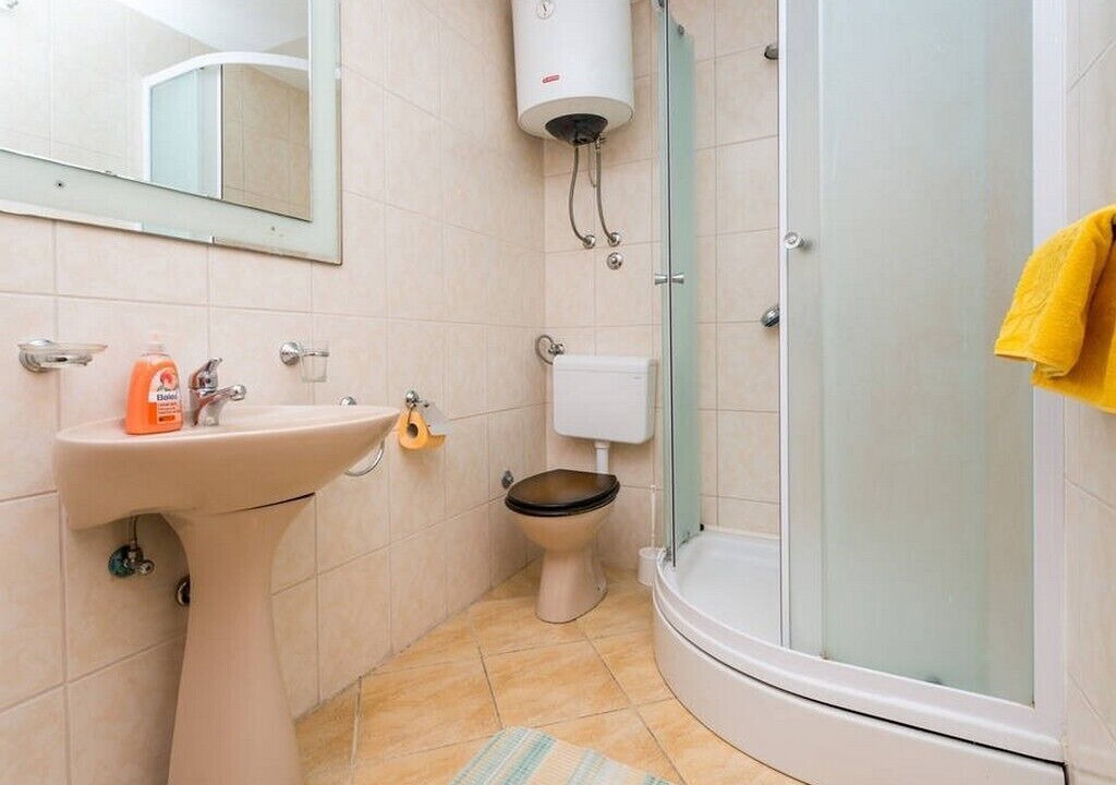 Photo of Bathroom in Gornji Kono