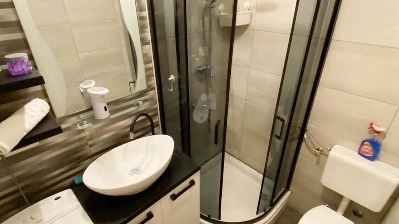 Photo of Bathroom in Mirce