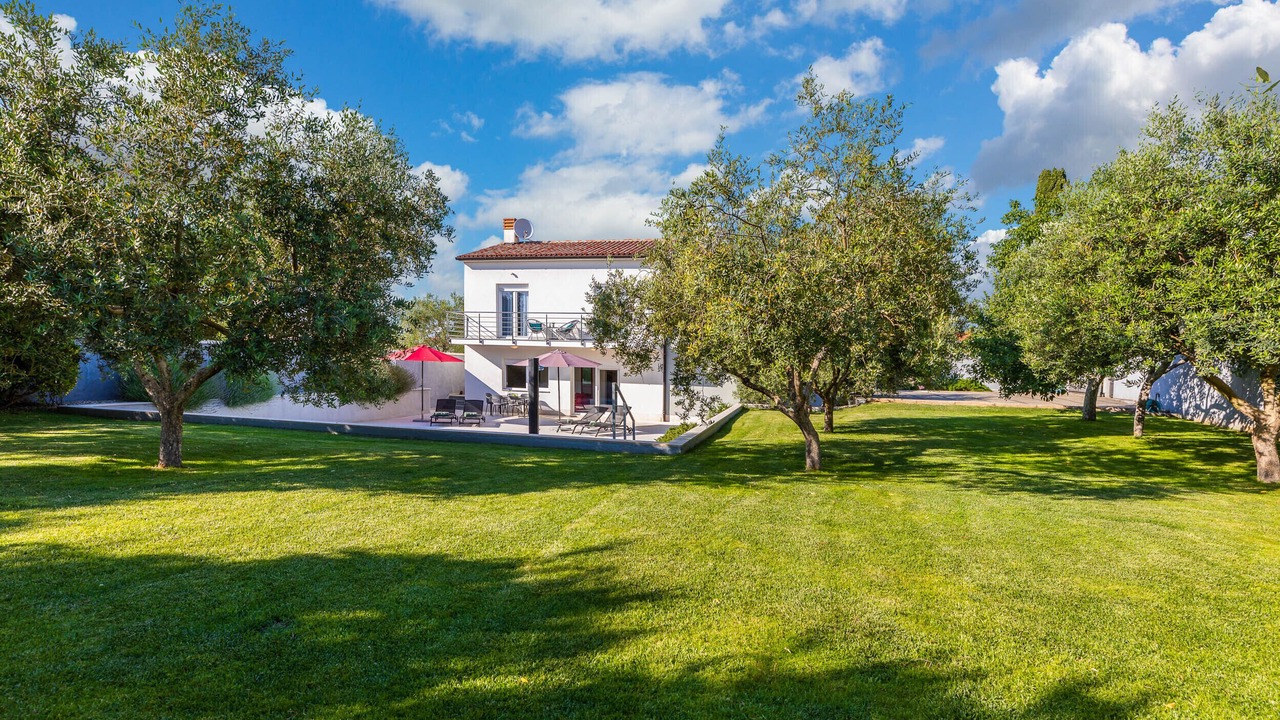 Photo of Outdoor in Valbandon