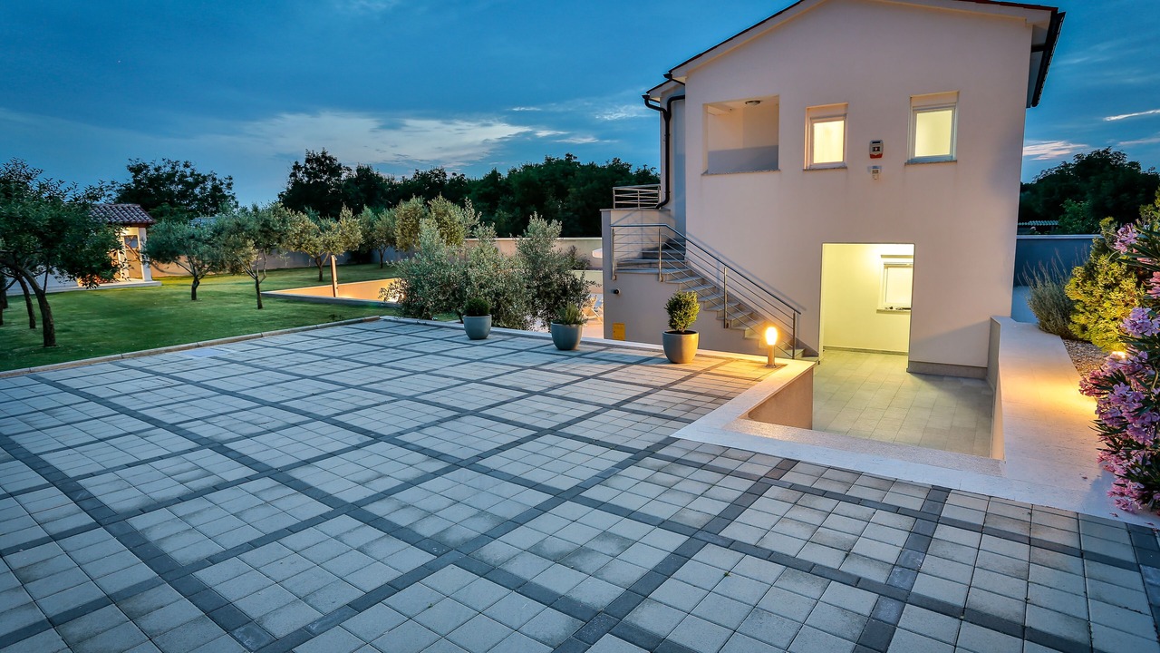 Photo of Outdoor in Valbandon