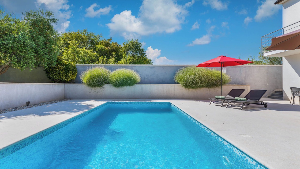 Photo of Outdoor in Valbandon