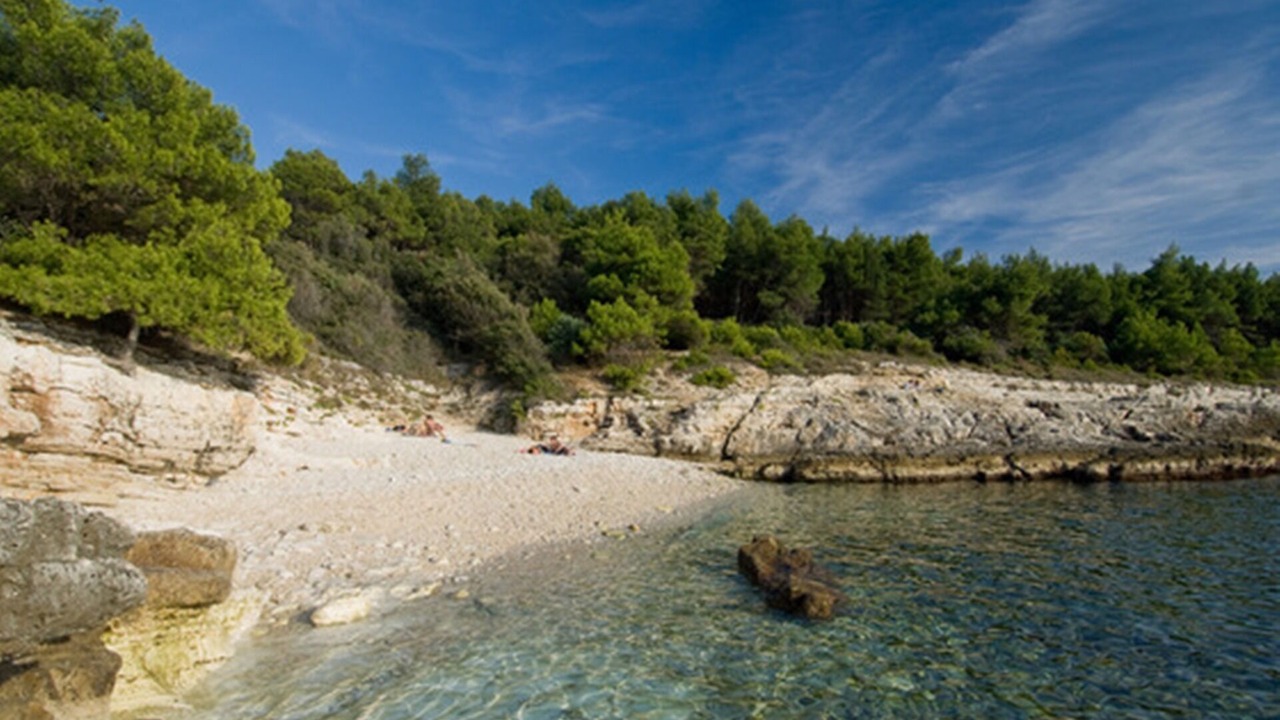 Photo of Others in Valtura
