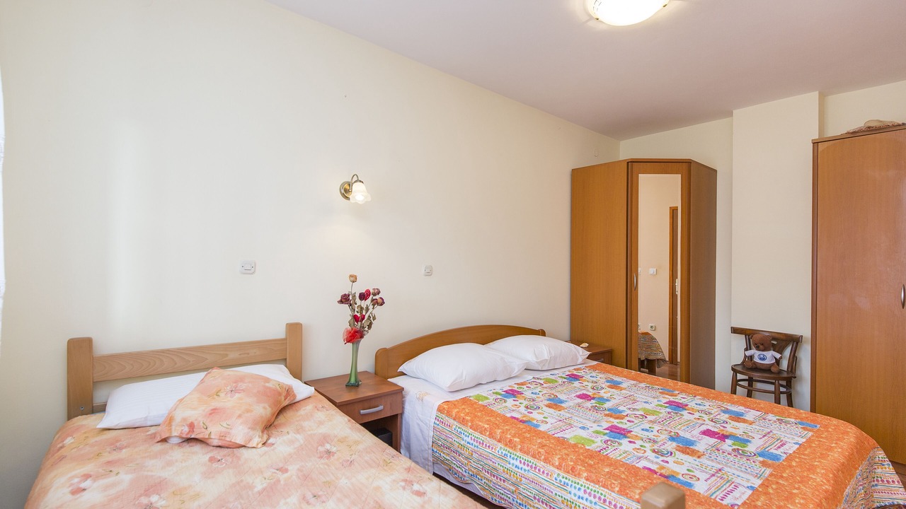Photo of Bedroom in Topid