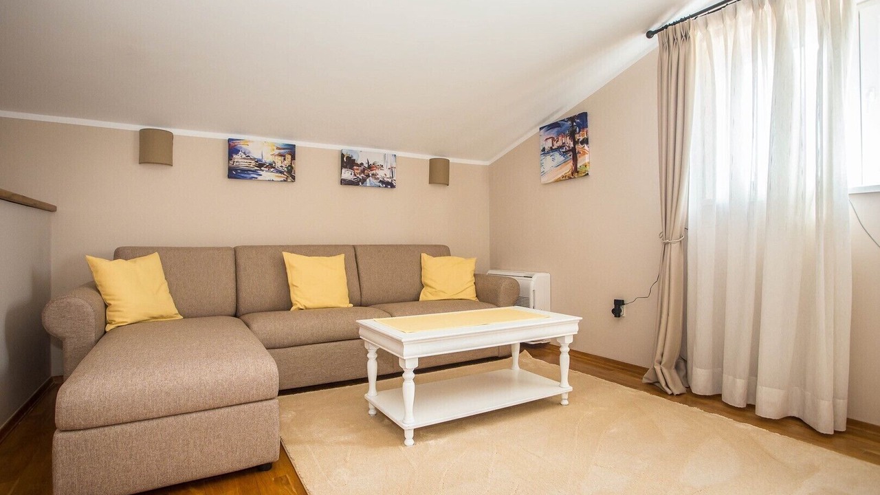 Photo of Livingroom in Musalez