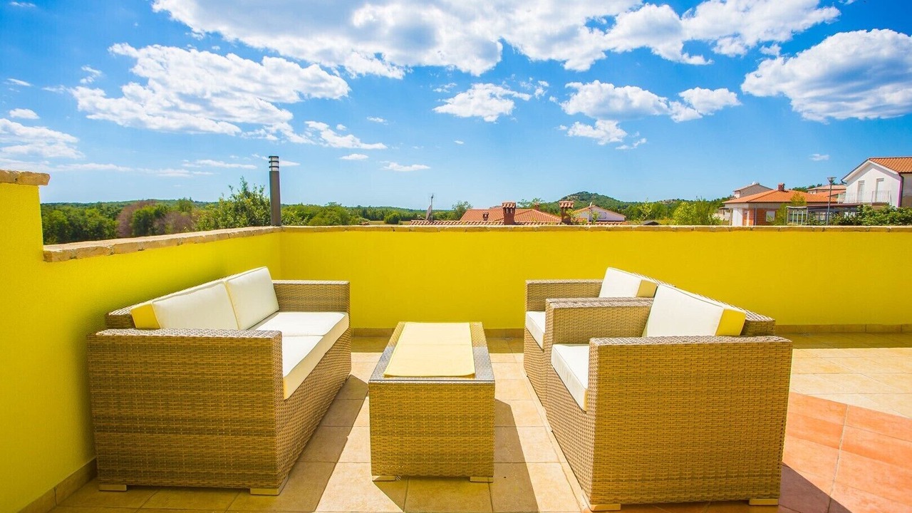Photo of Patio Balcony in Musalez