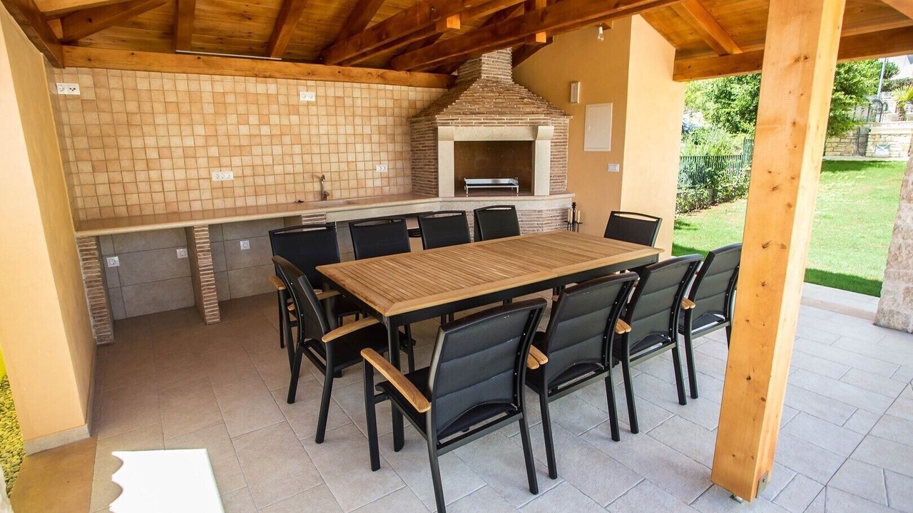 Photo of Outdoor in Musalez