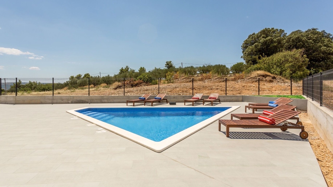 Photo of Outdoor in Rudine
