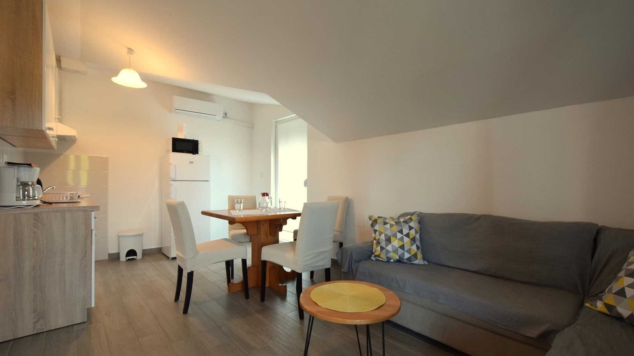 Photo of Livingroom in Gabonjin