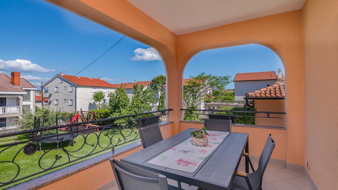Photo of Outdoor in Porat