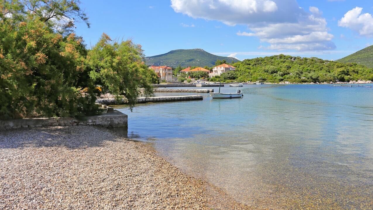 Photo of Others in Ston