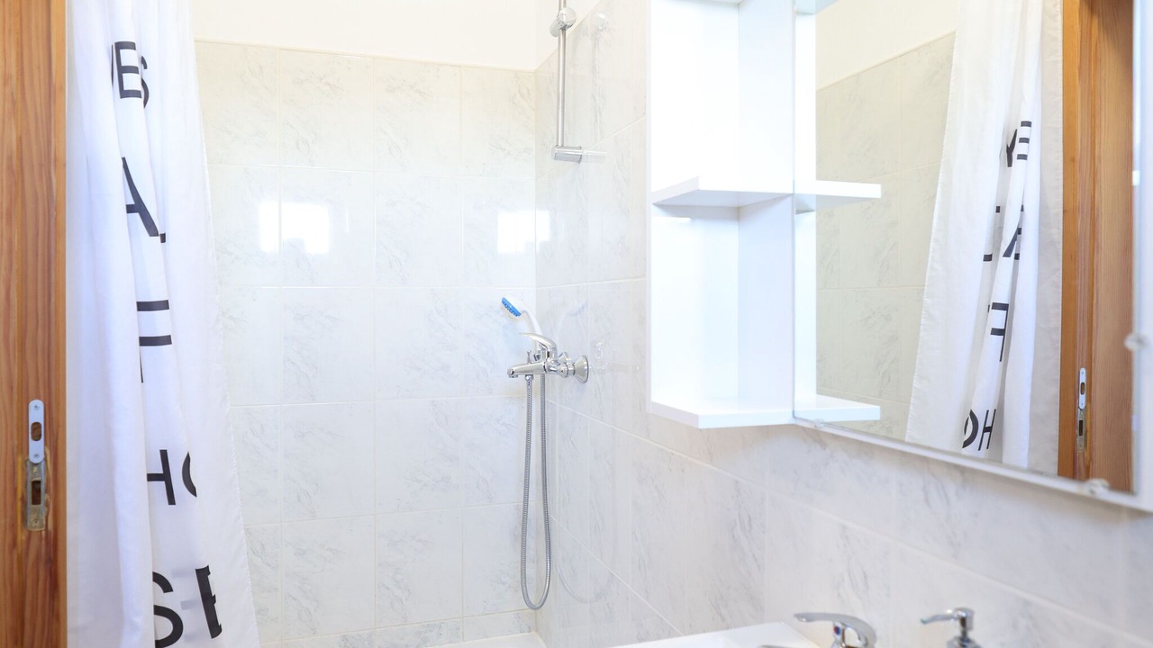 Photo of Bathroom in Skabrnja