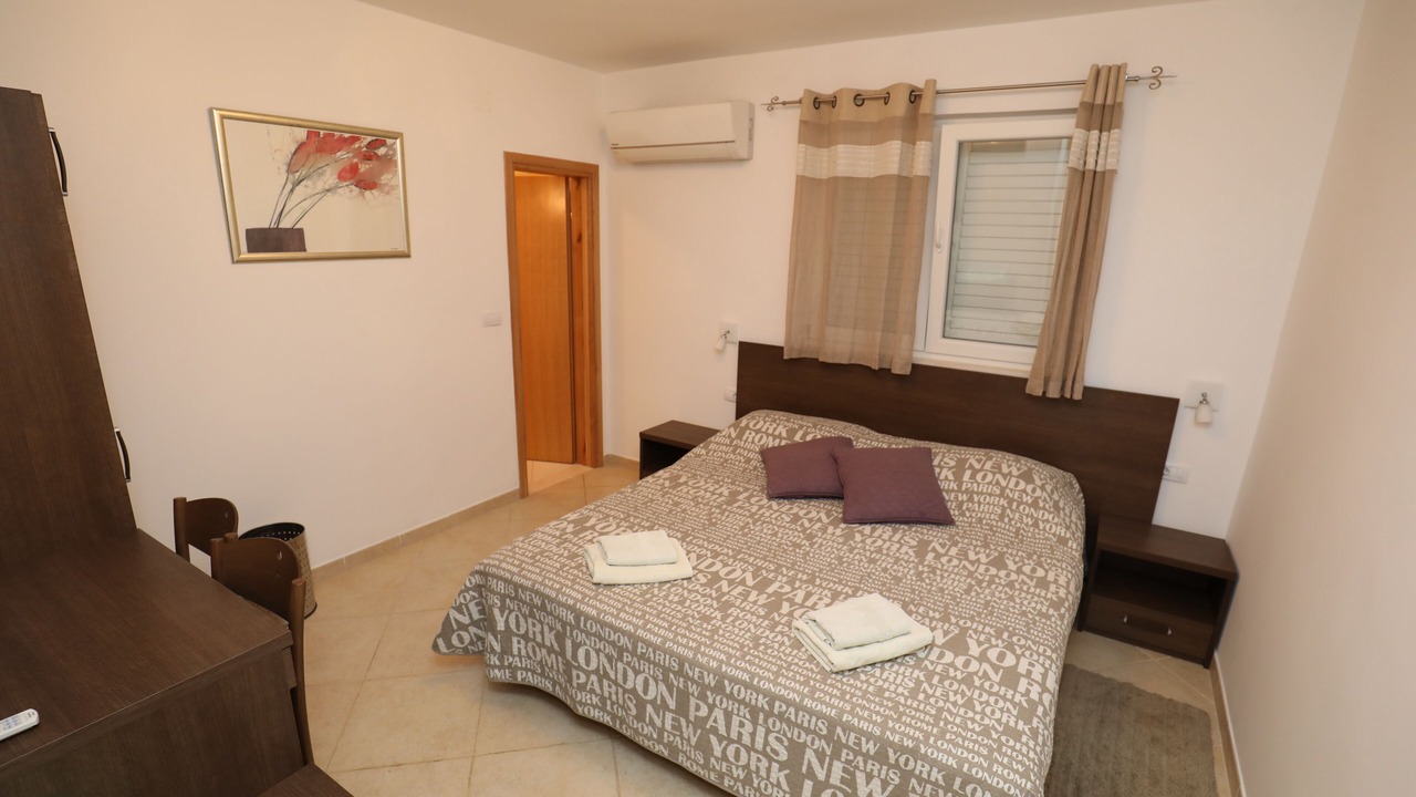 Photo of Bedroom in Ploce