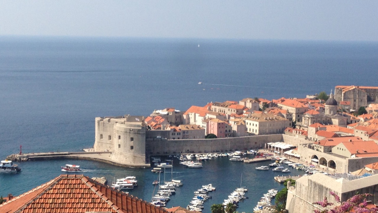 Photo of Others in Ploce