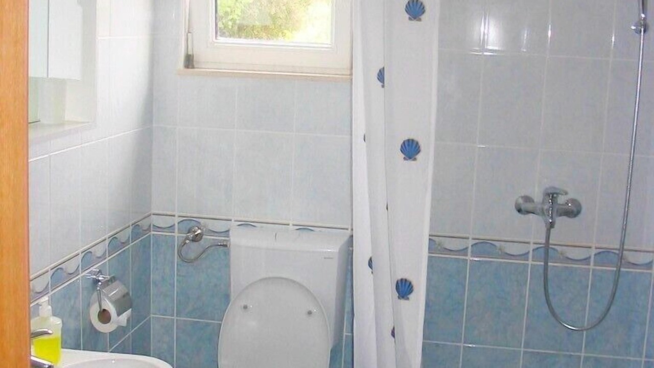 Photo of Bathroom in Slatine