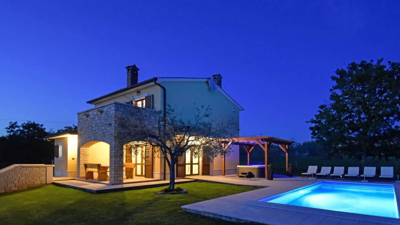Photo of Outdoor in Vosteni