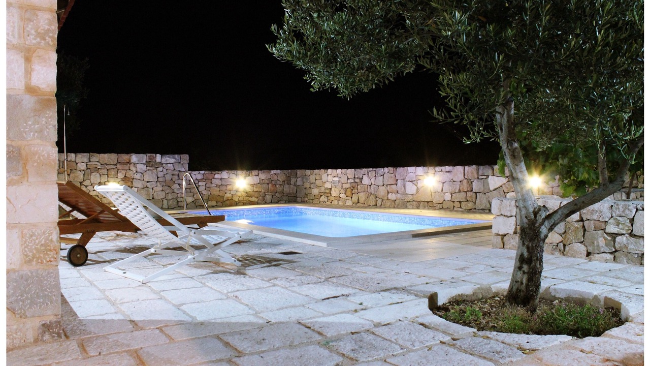 Photo of Outdoor in Seget