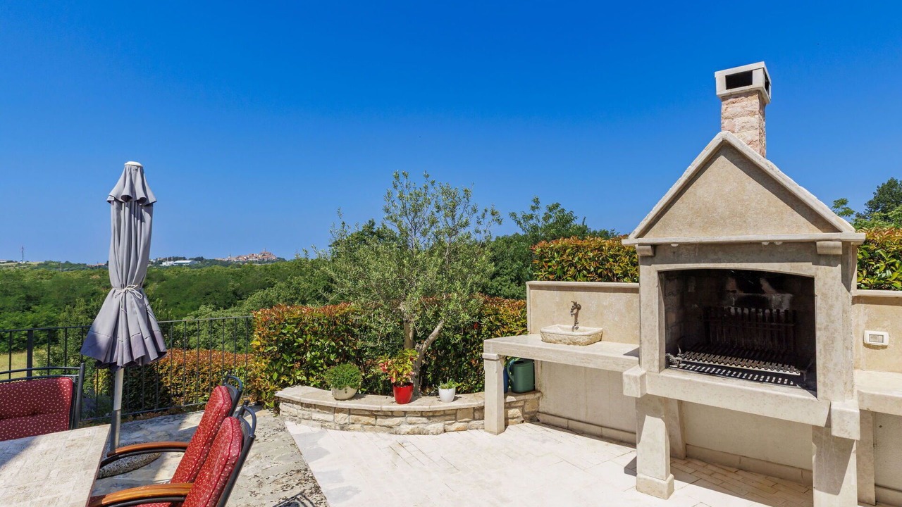 Photo of Outdoor in Bibali