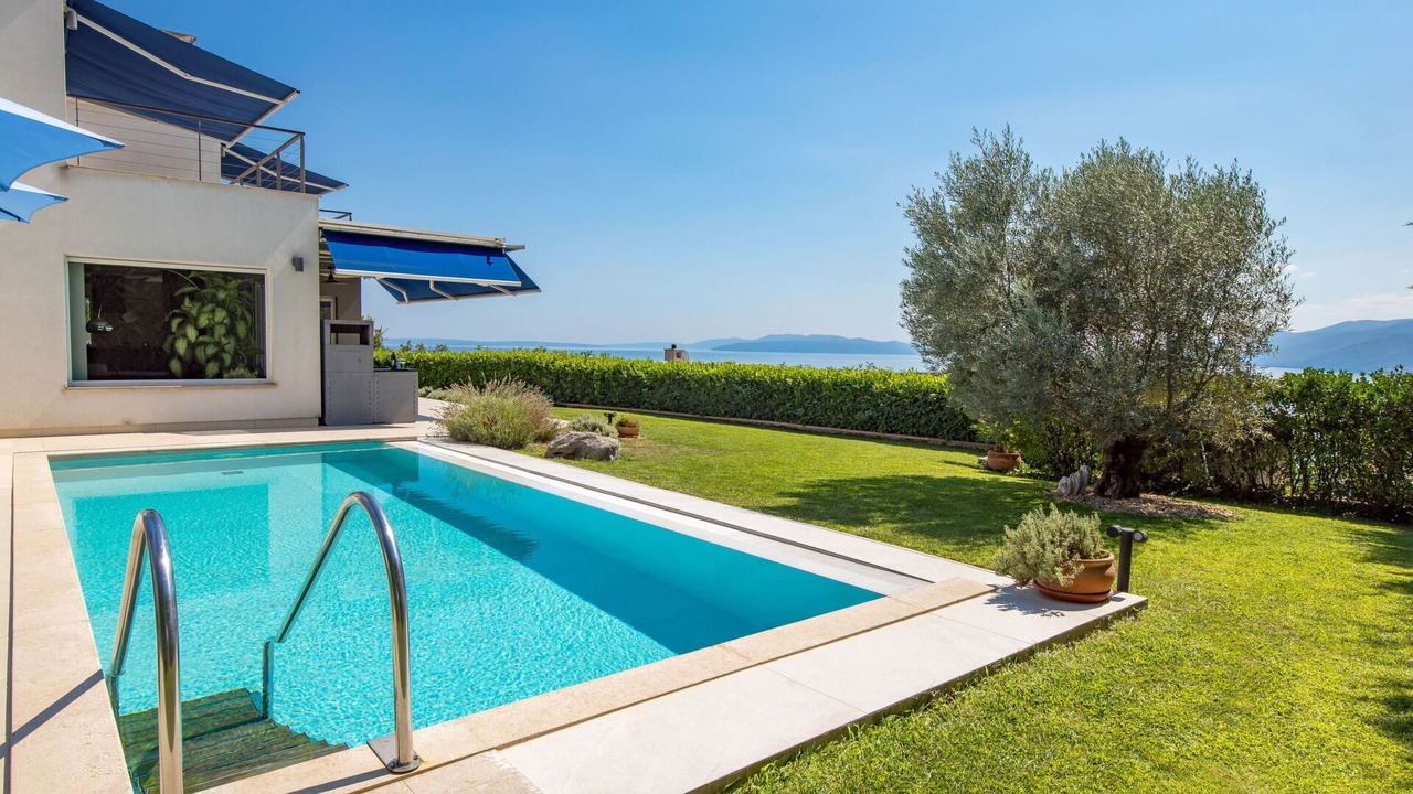 Photo of Outdoor in Rubesi