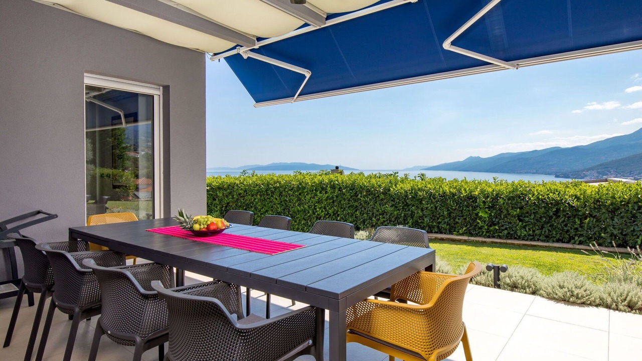 Photo of Outdoor in Rubesi
