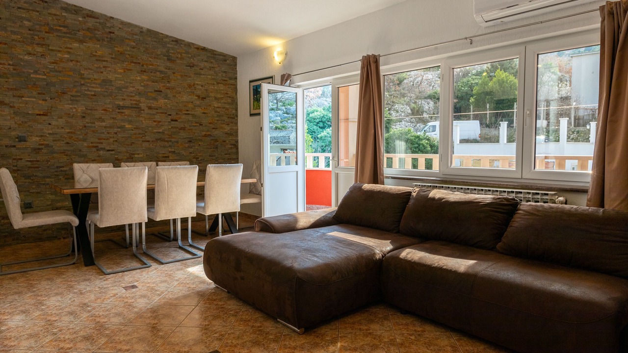 Photo of Livingroom in Srinjine