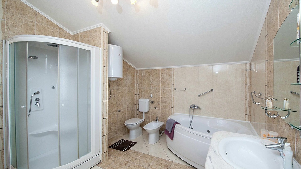 Photo of Bathroom in Moca