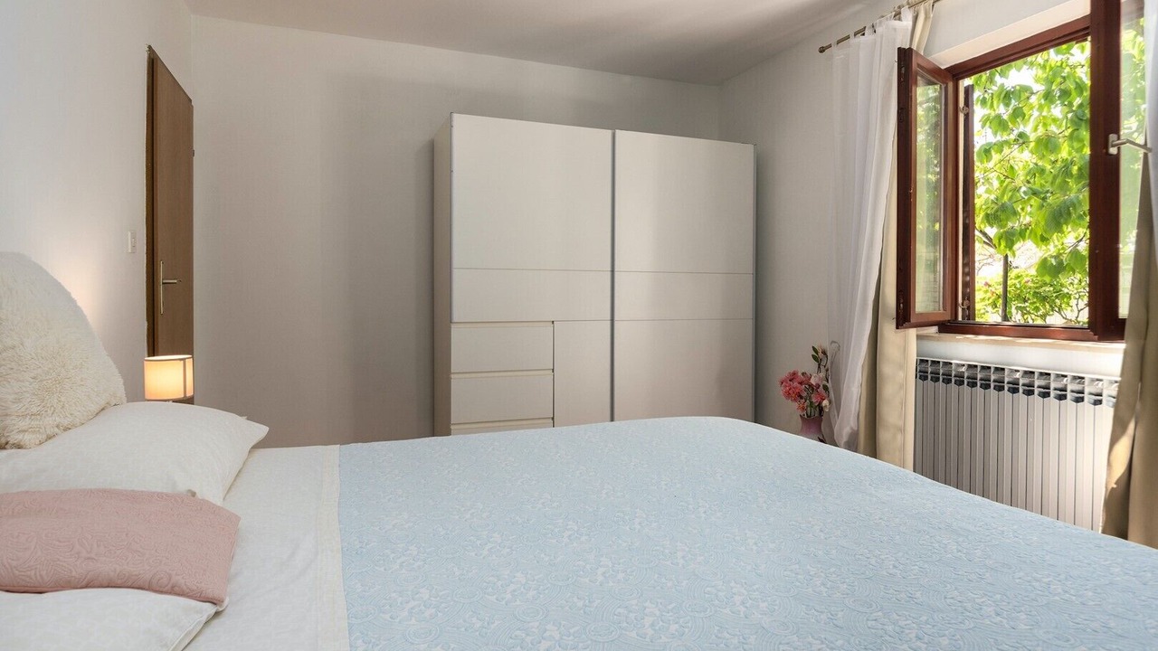 Photo of Bedroom in Funtana