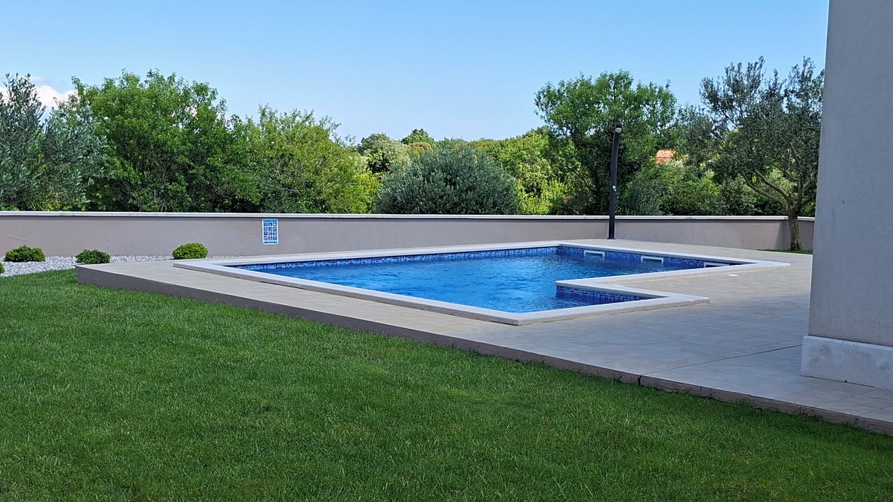 Photo of Outdoor in Kavran